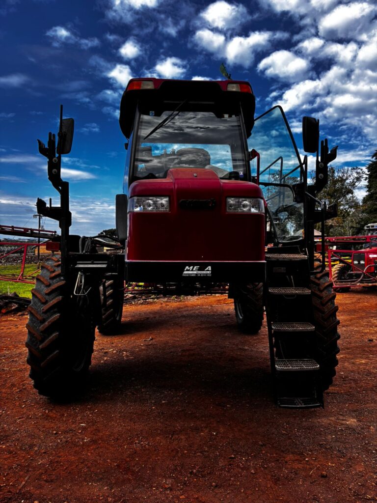 PULVERIZADOR PATRIOT 3500 MARCA CASE 2013